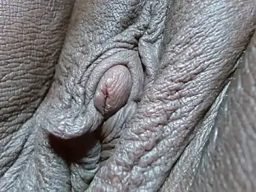 Stripchat Live Sex Cam of morenahott1