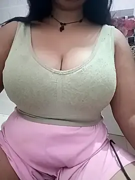 Stripchat Sex Chat of cute-mahek