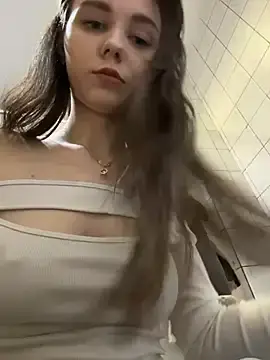 Stripchat Free Live Porn of Ttixmila