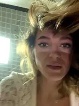 Stripchat Best Webcam of -AngelAri-
