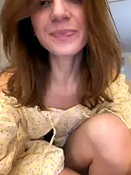 Stripchat Nude Webcam of -AngelAri-