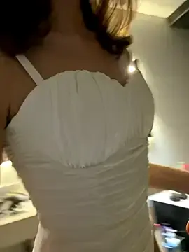 Stripchat Free Porn Cam of -AngelAri-