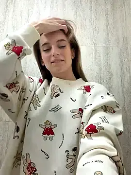 Stripchat Watch Live Sex Cams of -AngelAri-