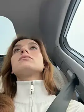 Stripchat Free Porn Cam of -AngelAri-