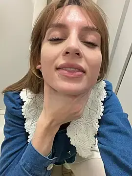 Stripchat Best Webcam of -AngelAri-