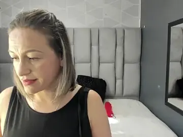 Stripchat Best live sex cam show of Charlot_milf