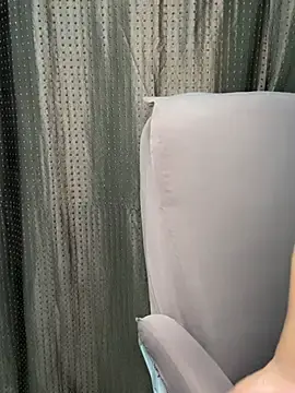 Stripchat Sex Cam of SCHOOL_Girl_0
