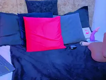 Stripchat Sex Cam of ashley__foxx_