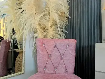 Stripchat Watch Live Sex Cams of cloesummerr_