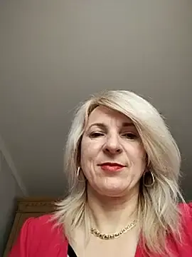 Stripchat Adult Webcams of AhlyssaLove1155