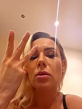 Stripchat Best Webcam of AureliaDoux