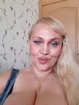 Stripchat Live Sex of IsabellaBoni