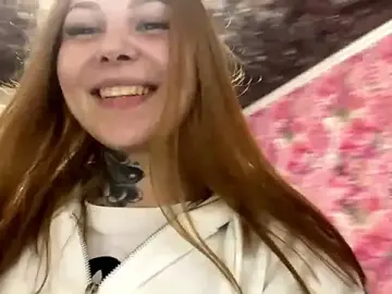 Stripchat Adult Webcam of TraciBallena