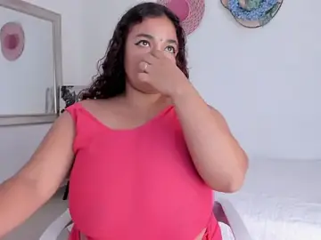 Stripchat Free Porn Cam of Darsha_Hara