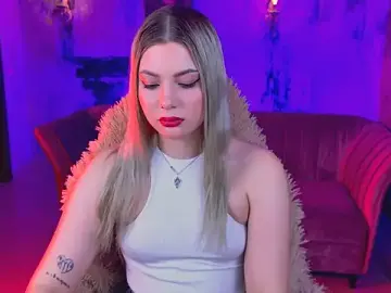 Stripchat Live Porn of HyileyClark