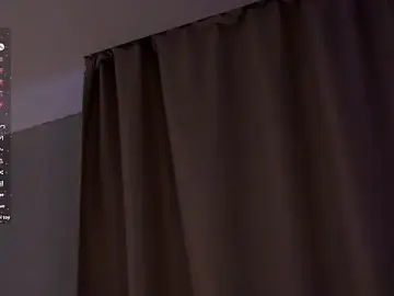 Stripchat Adult Webcams of EffieHenri