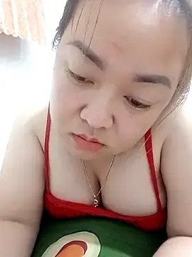 Stripchat Free Porn Cam of VyOanh2K
