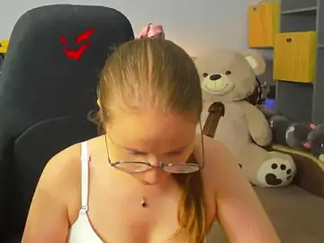 Stripchat Adult Video Chat of VelvettSinn