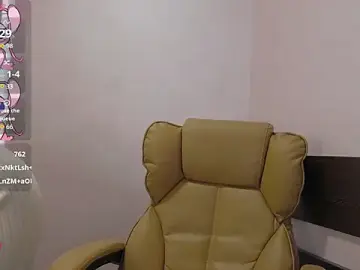 Stripchat Free Porn Cam of Ella_sweety