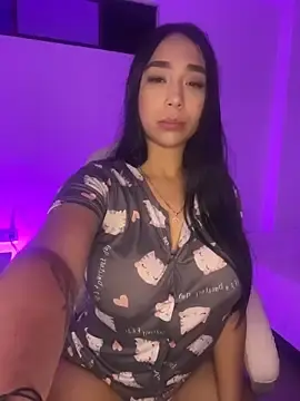 Stripchat Sex Chat of nyna_1