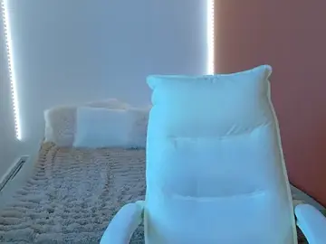 Stripchat Adult Video Chat of Anaayss_