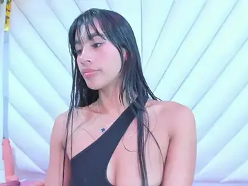 Stripchat Adult Webcam of Miaa_Davis_