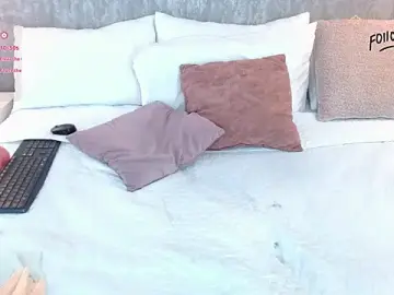 Stripchat Watch Live Sex Cams of Zoey_it