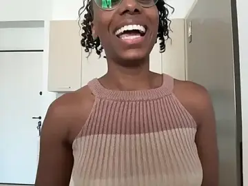 Stripchat Live Sex of smileybabe