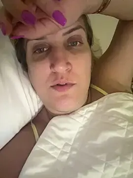 Stripchat Adult Webcams of Bia_sexynovaes