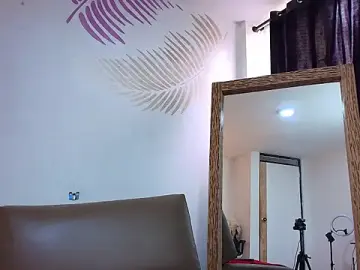 Stripchat Live Porn of Lily_rousee_