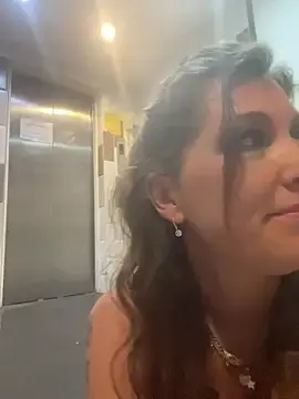 Stripchat Live Sex of Lwhite1