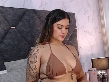 Stripchat Sex Cam of AmyMartinelli