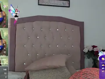 Stripchat Best live sex cam show of Erika_Montoya