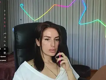 Stripchat Free Live Porn of xx_adrihanna_xx