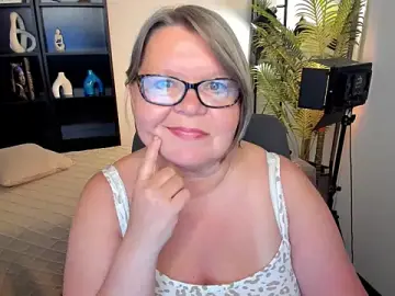 Stripchat Free Porn Cam of Shannonshine