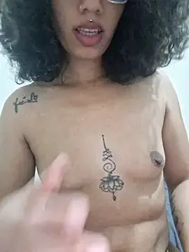 Stripchat Free Live Porn of RavenShyfit