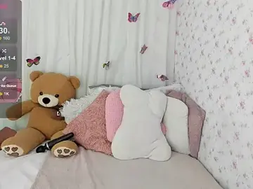 Stripchat Sex Cam of karina_ebonyy
