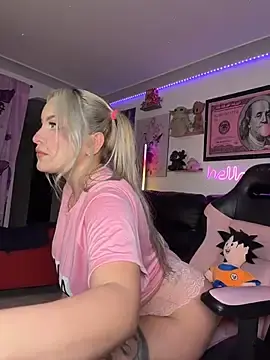 Stripchat Best Webcam of may_aceros