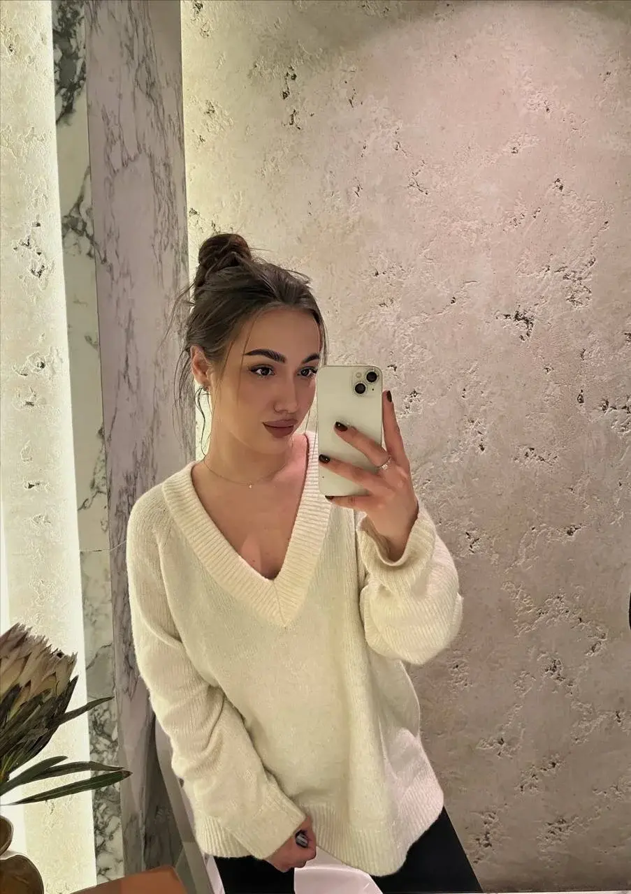 OliviaMoore_