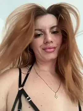 Stripchat Free Porn Cam of MayaMR
