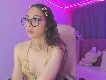 Stripchat Live Sex Cam of Sarah_Moon1