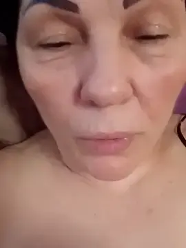 Stripchat Nude Webcam of OliviaaSkyy