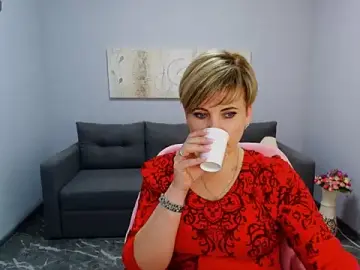 Stripchat Live Sex Cam of Julia_Wilsone