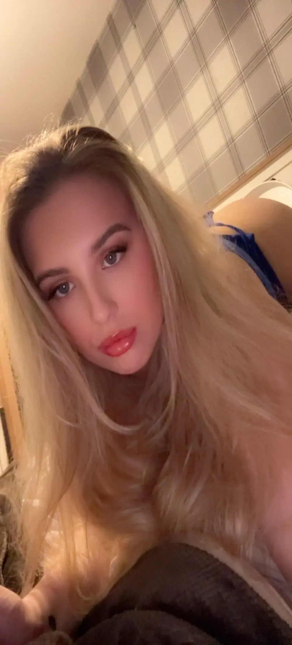 CutieCurvyGirlxo