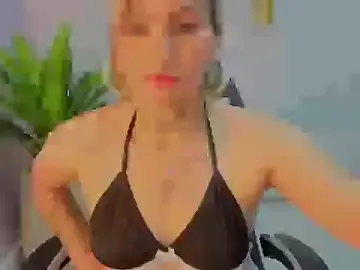 Stripchat Live Porn of mariana__tp