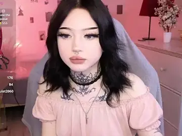 Stripchat Sex Cam of Emma_Kirks