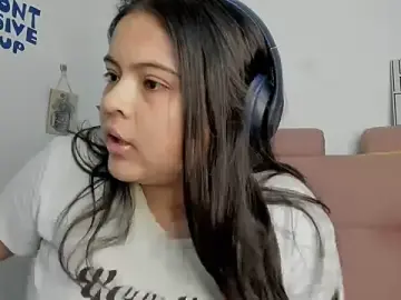 Stripchat Live Sex Cam of lizzie_c