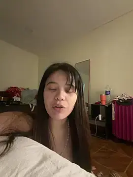 Stripchat Live Sex of kiarafonseca_