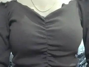 Stripchat Live Sex Cam of _Fluffy_Telugu_