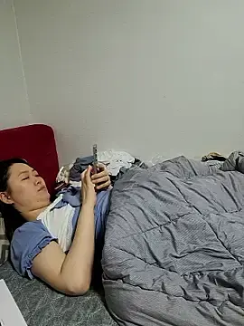 Stripchat Sex Cam of rami0428